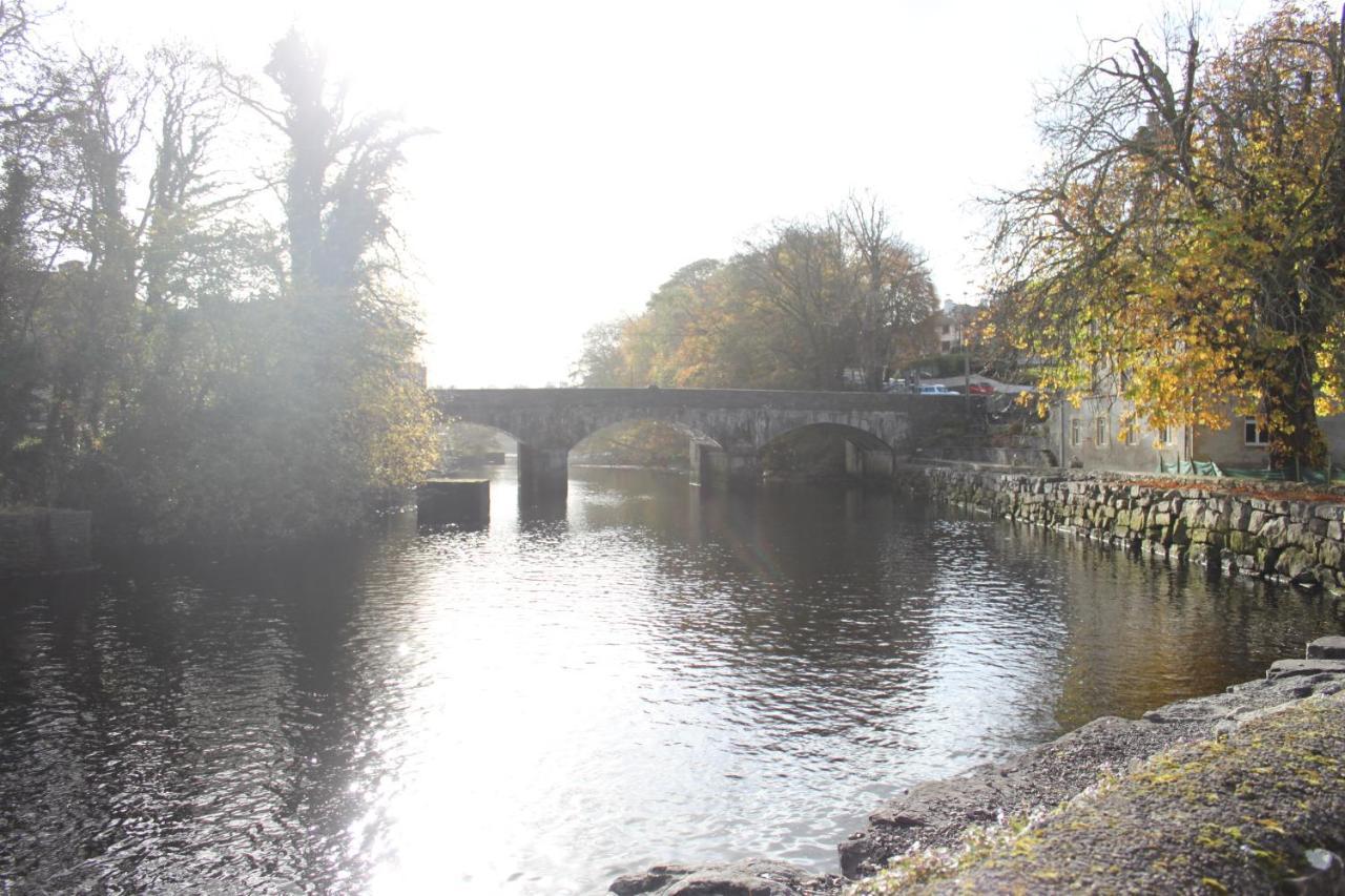The Bridges Bed And Breakfast Donegal Town Eksteriør billede