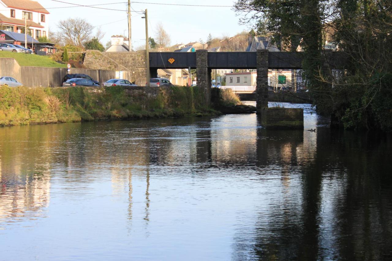 The Bridges Bed And Breakfast Donegal Town Eksteriør billede